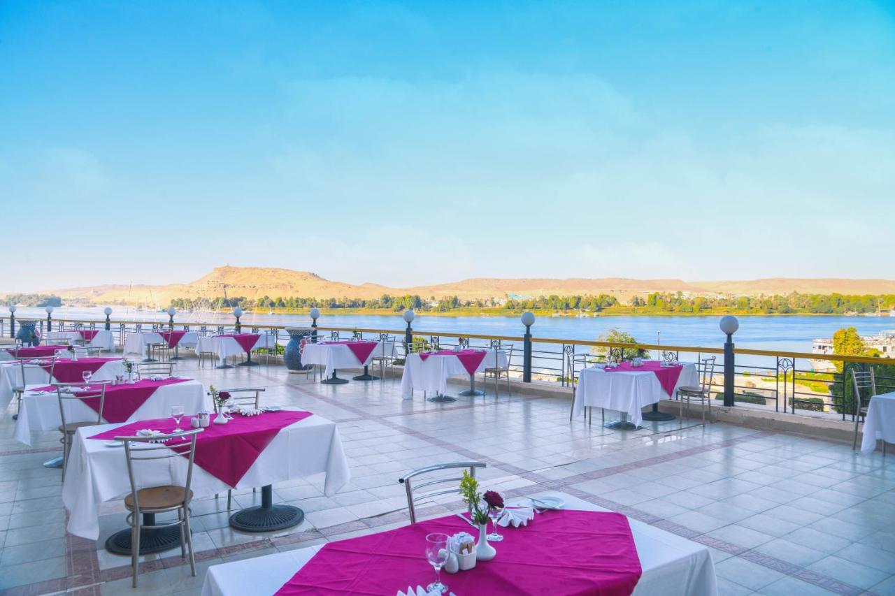 Tolip Aswan Hotel Exteriör bild
