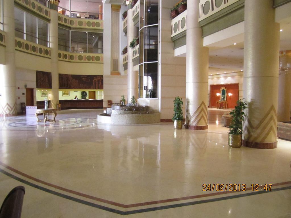 Tolip Aswan Hotel Exteriör bild
